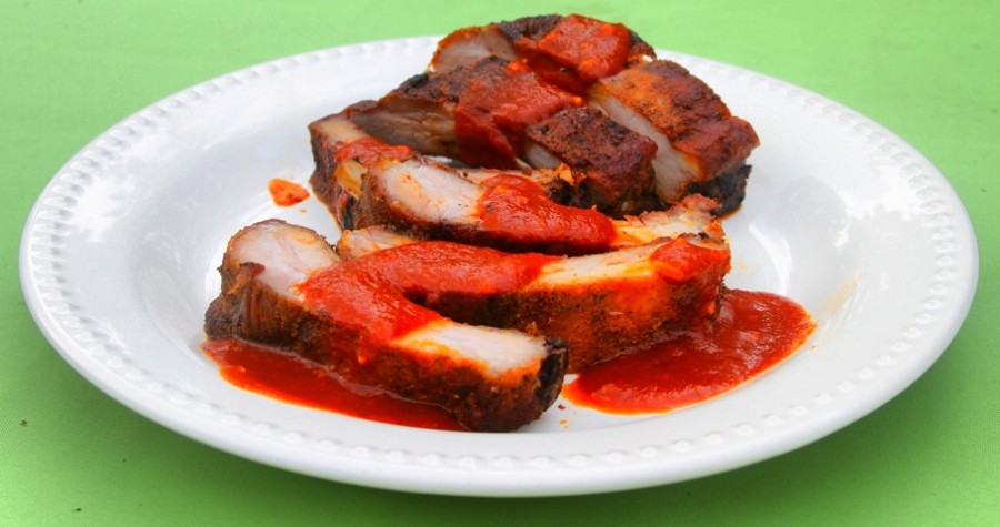 paleo barbecue pork ribs with sauce
