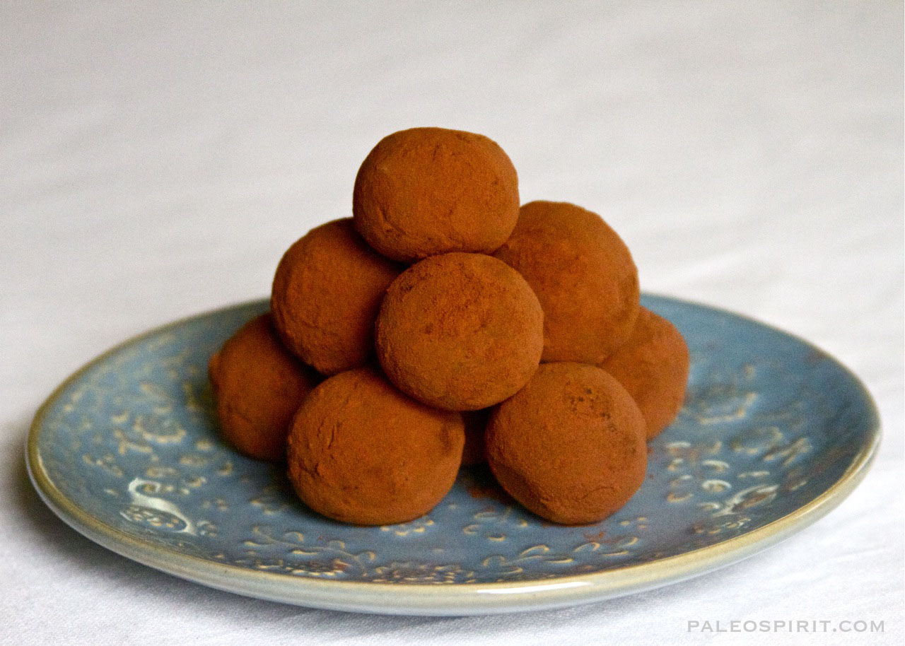 chocolate chip cookie dough larabar balls