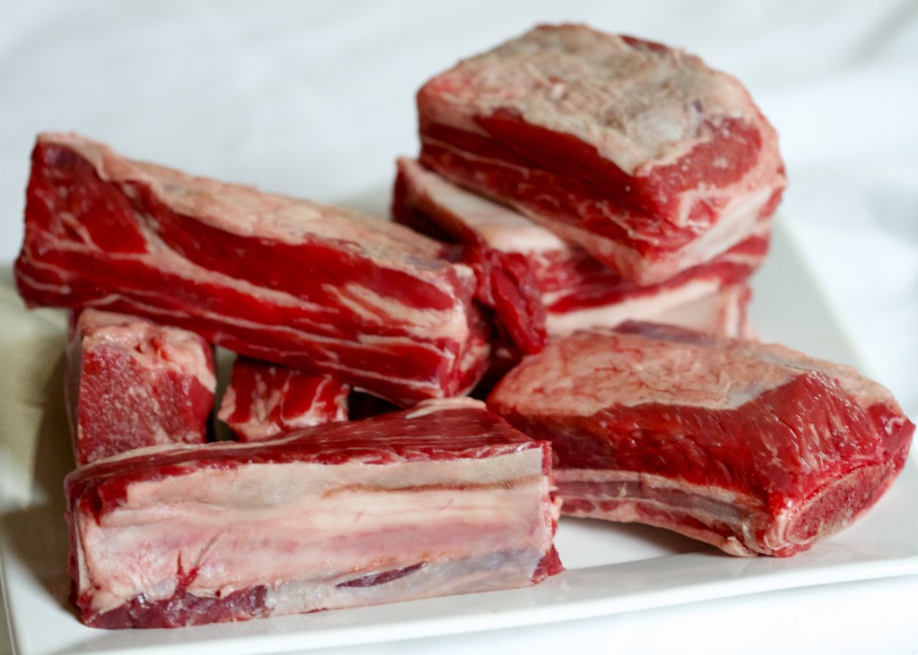 raw beef short ribs